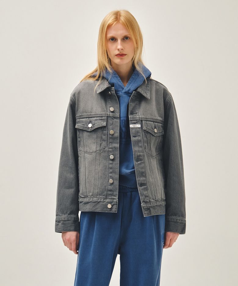 DENIM TRUCKER JACKET gray