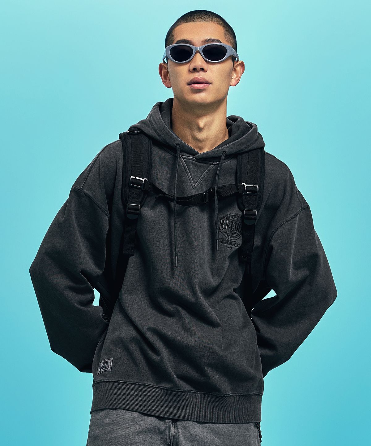리복(REEBOK) 가먼트다잉 후디 - 차콜