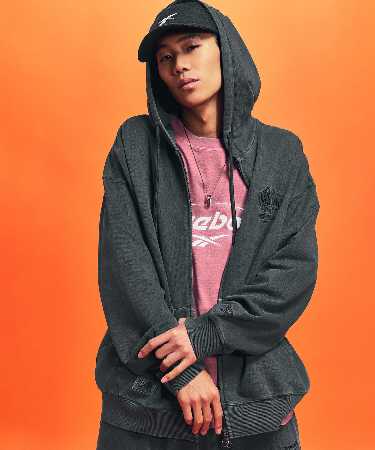 리복(REEBOK) 가먼트다잉 후드 집업 - 차콜