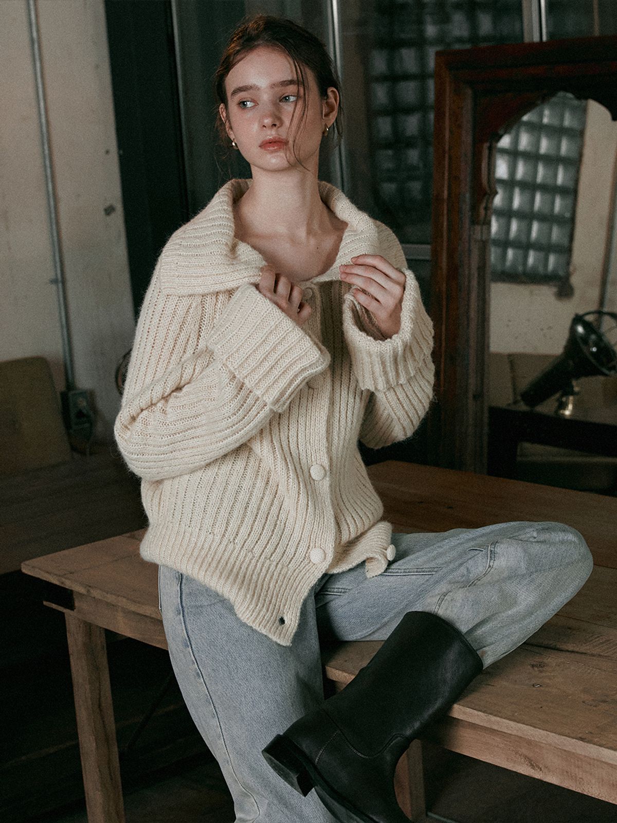 르니나(LENINA) SOLA high neck knit cardigan_BEIGE