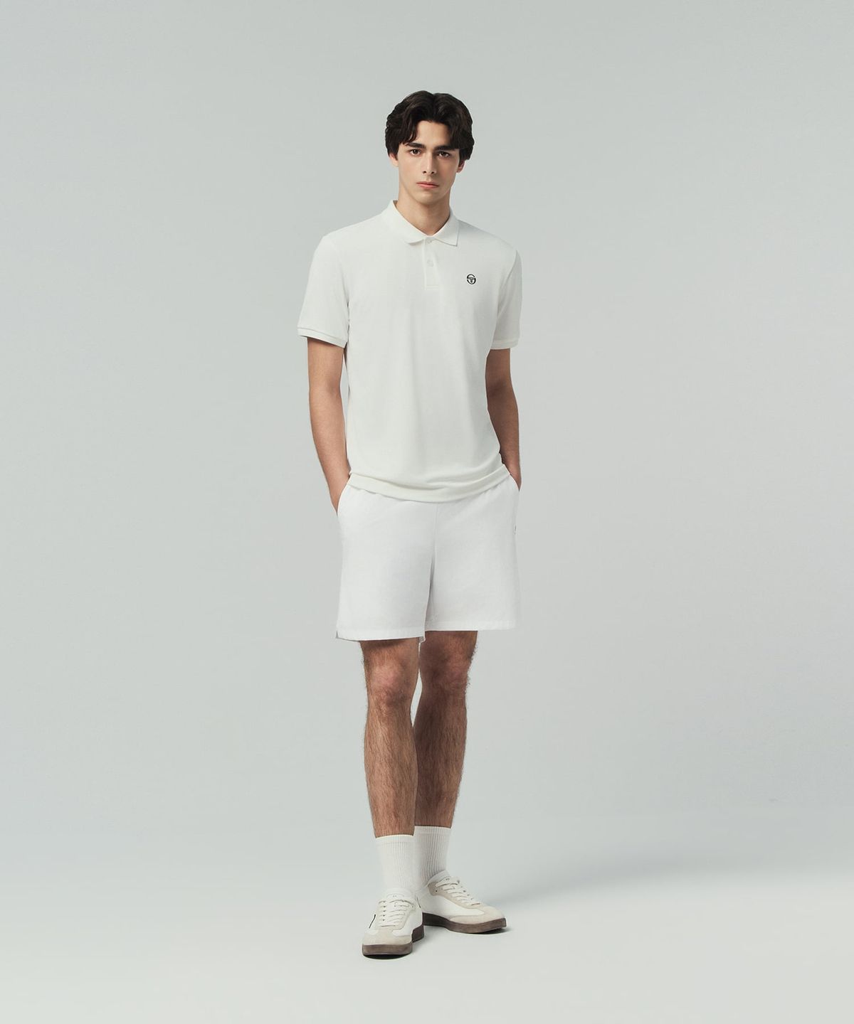 세르지오 타키니(SERGIO TACCHINI) M 에센셜 7인치 쇼츠 (White)