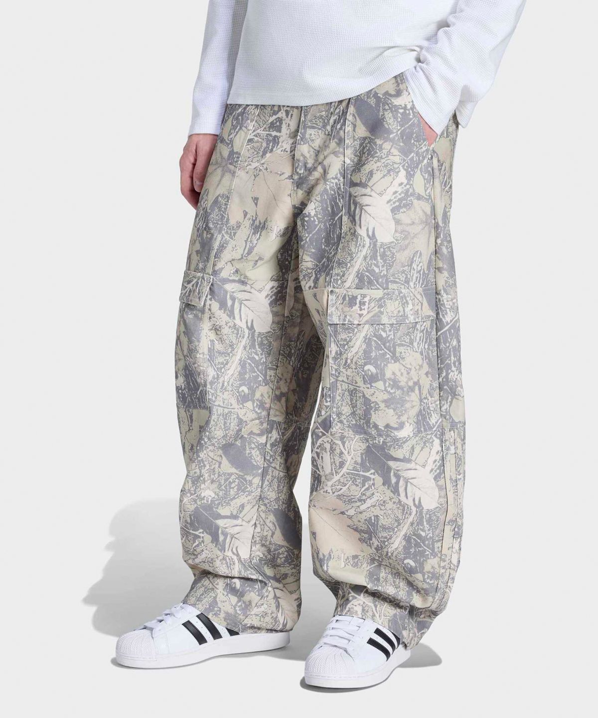 아디다스(ADIDAS) 캔버스 카고 워크팬츠 - 퍼티그레이:그레이헤더 / KG6443