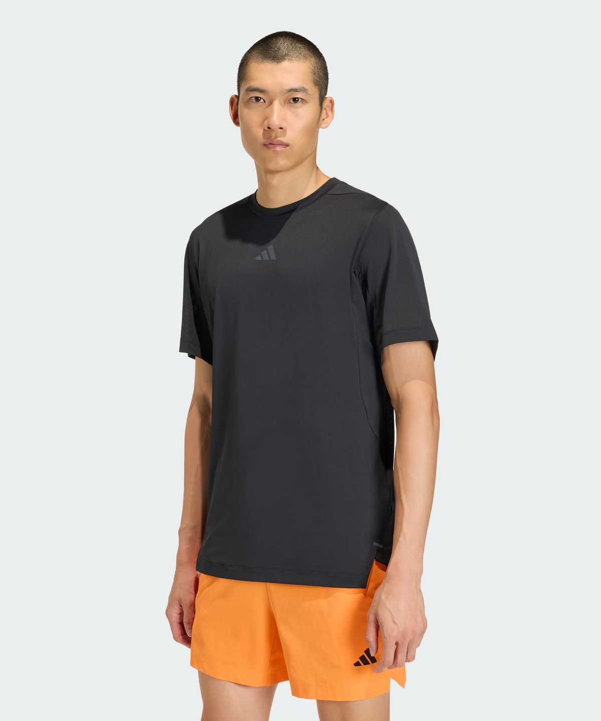 아디다스(ADIDAS) D4T 에센셜 티셔츠 KE9932
