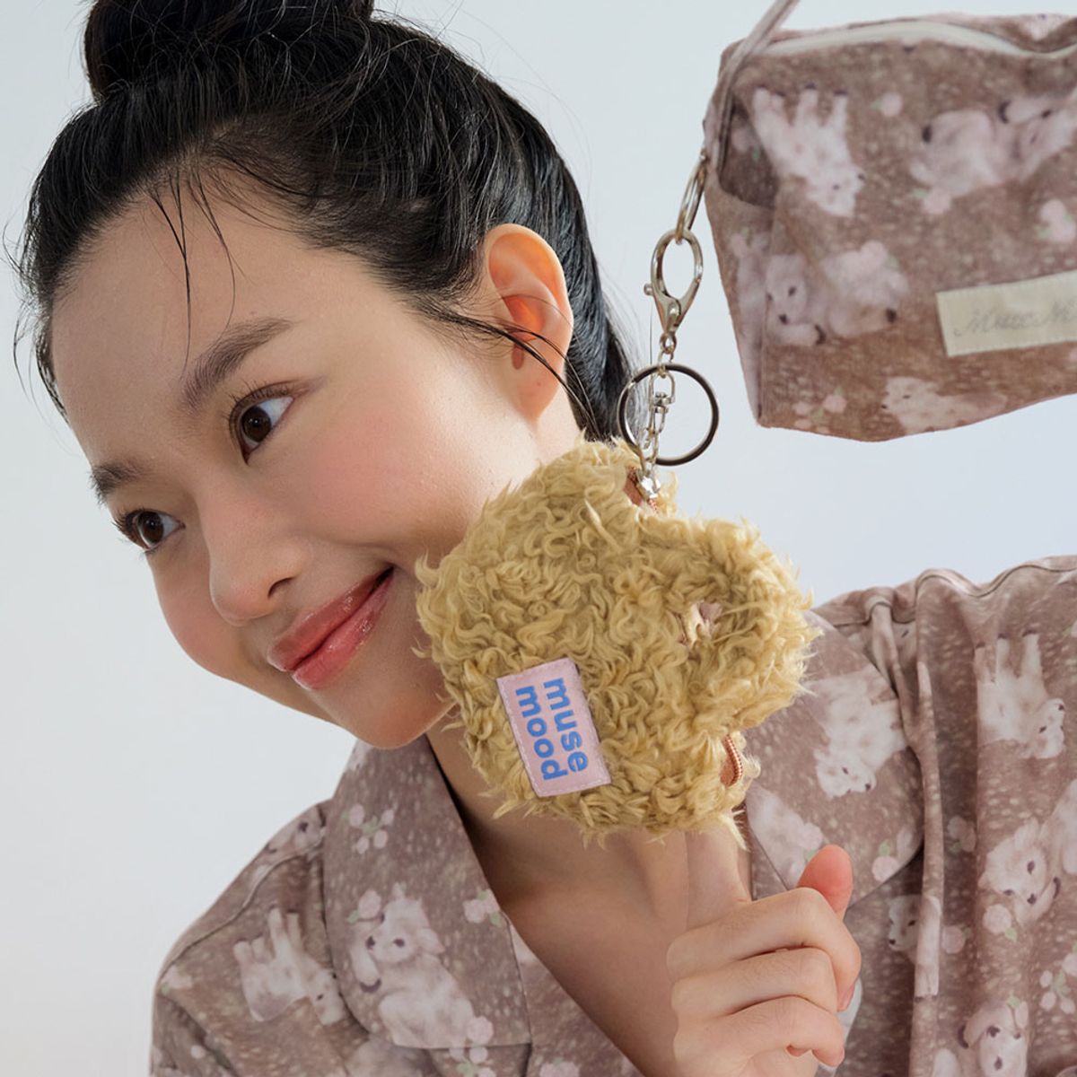 뮤즈무드(MUSEMOOD) My Home, My Friends mini pouch key ring (미니파우치키링)