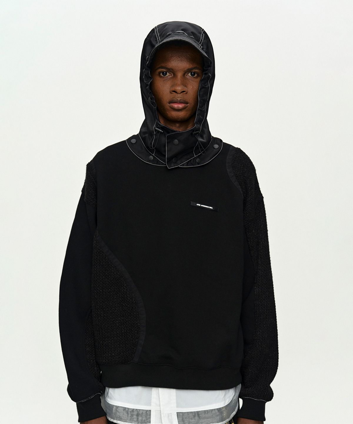 앤더슨벨(ADSB ANDERSSON BELL) DETACHABLE BALACLAVA SWEATSHIRT atb1424m(BLACK)