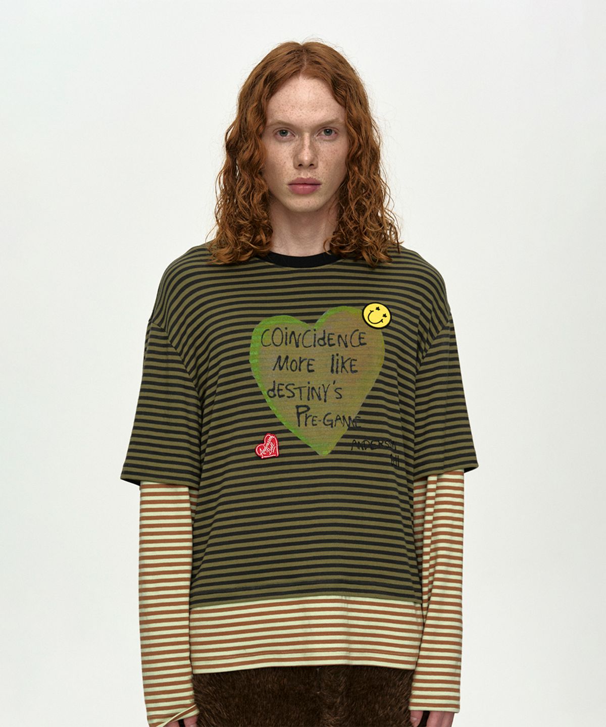 앤더슨벨(ADSB ANDERSSON BELL) (ESSENTIAL) HEART MESSAGE STRIPE LAYERED L/S T-SHIRT atb1430m(KHAKI)