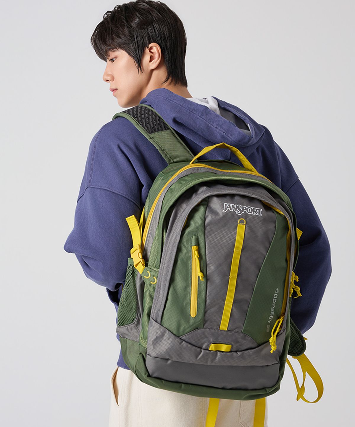 잔스포츠(JANSPORT) 오딧세이 CARGO GREEN