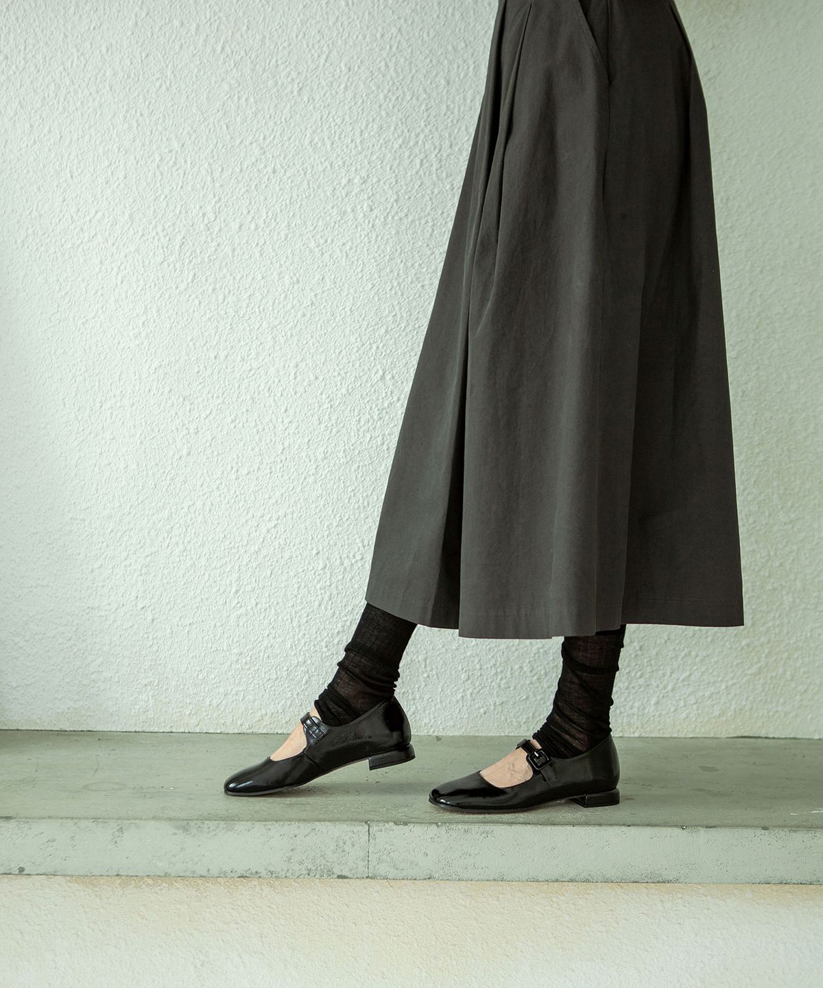 보타(VOTTA) Nude Flare - Jet Black