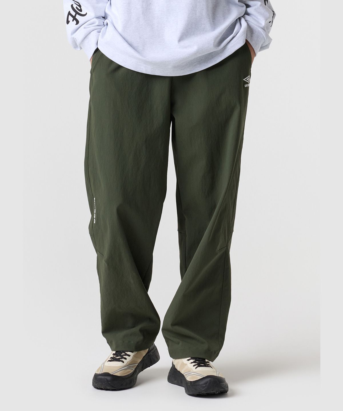 엄브로(UMBRO) 캐주얼 스판 테이퍼드 팬츠 카키 UR123CPT13