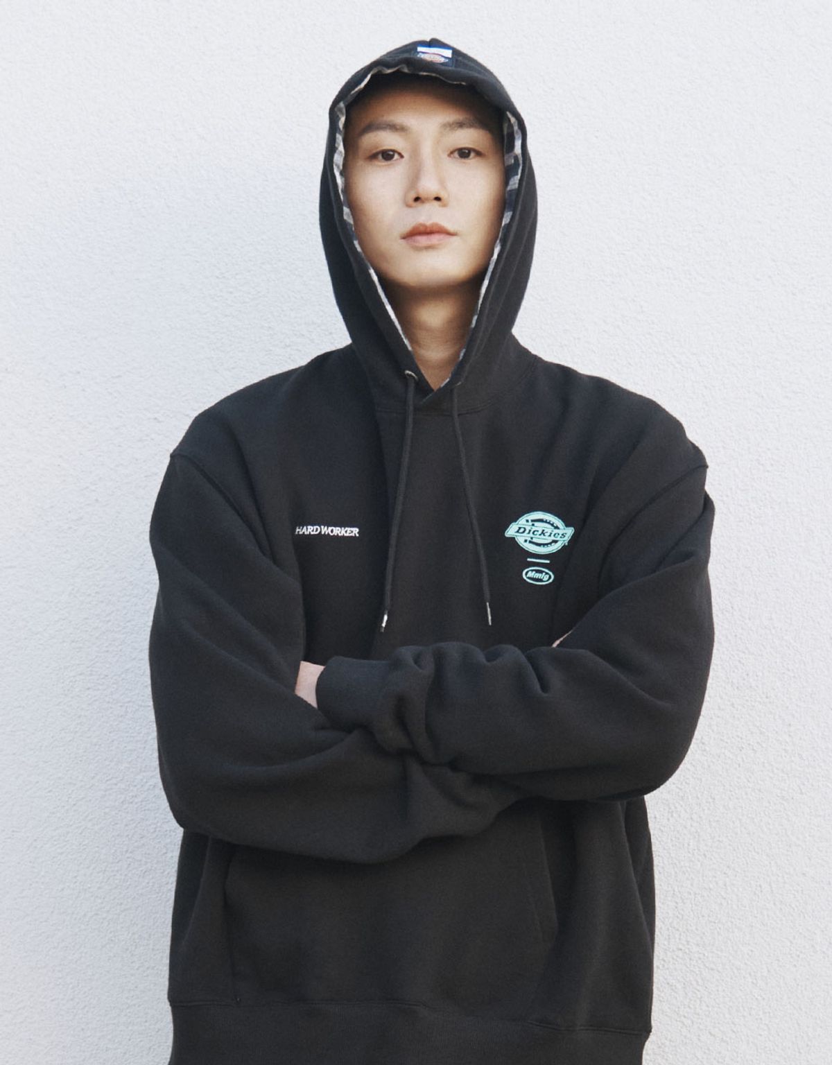 엠엠엘지(MMLG) [Mmlg Dickies] DOUBLE STAMP HOODIE (EVERY BLACK)