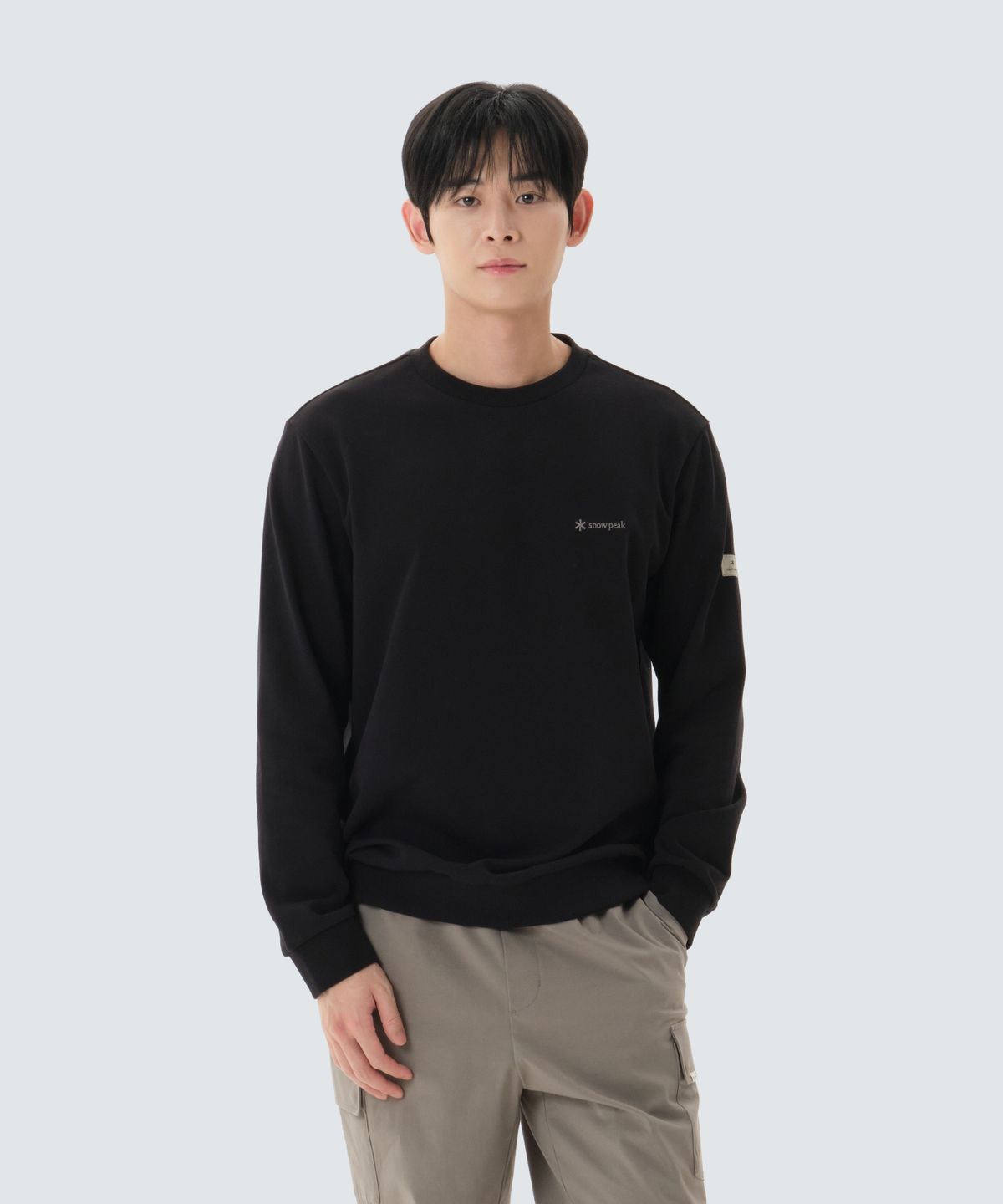 스노우피크 어패럴(SNOWPEAK APPAREL) 랜드 에센셜 맨투맨 (S26SMFHT50) Black