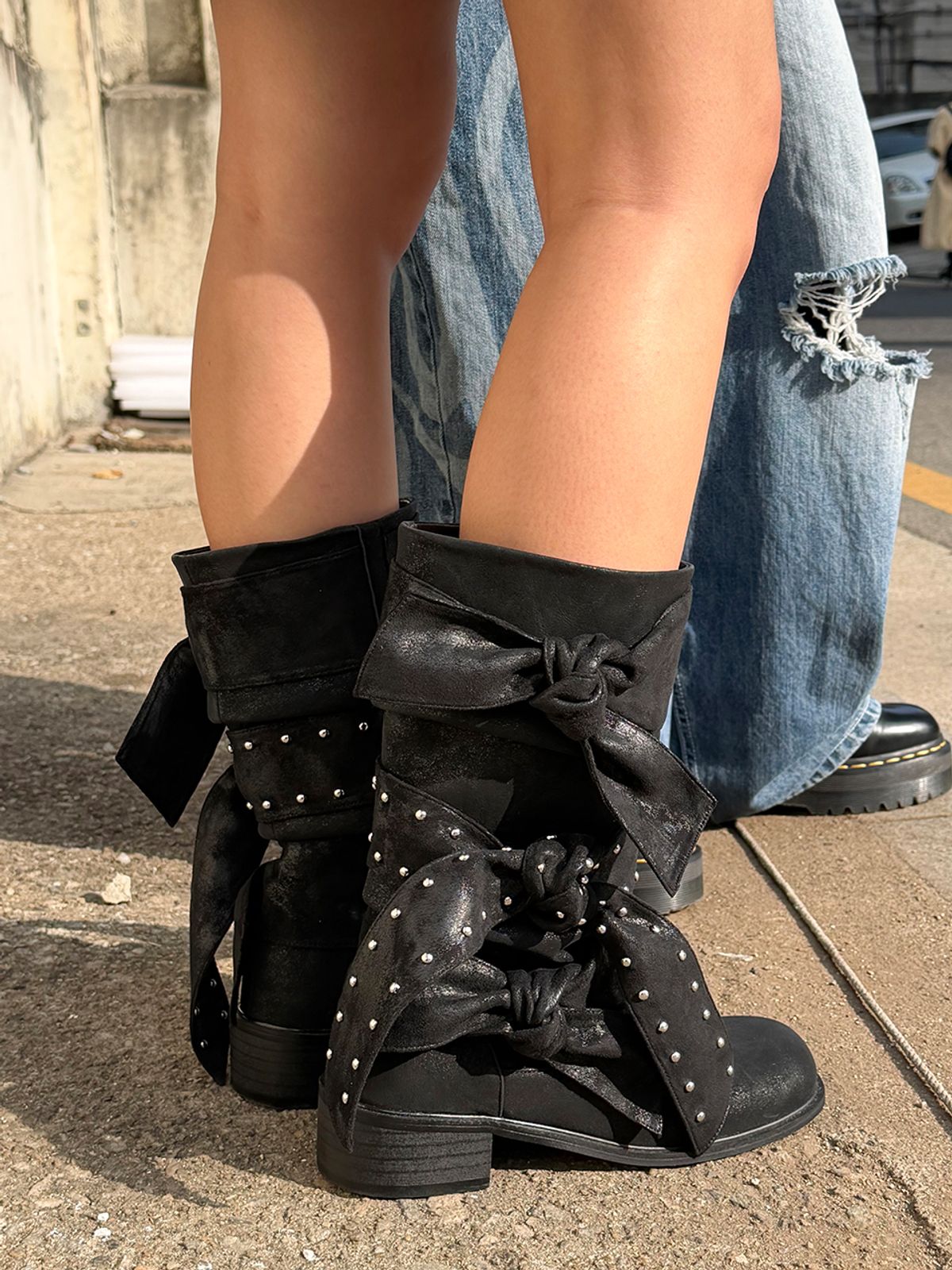 와이이이엘(YEEL) RIBBON RIDER BOOTS BLACK