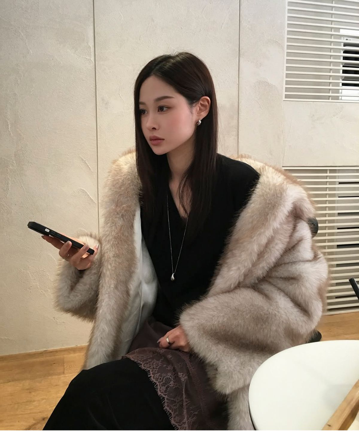 쥬시쥬디(JUCYJUDY) 페이크퍼하프자켓 JZRF729B