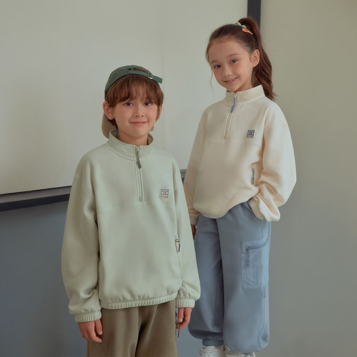 안다르 키즈(ANDAR KIDS) 키즈 소프트 플리스 반집업