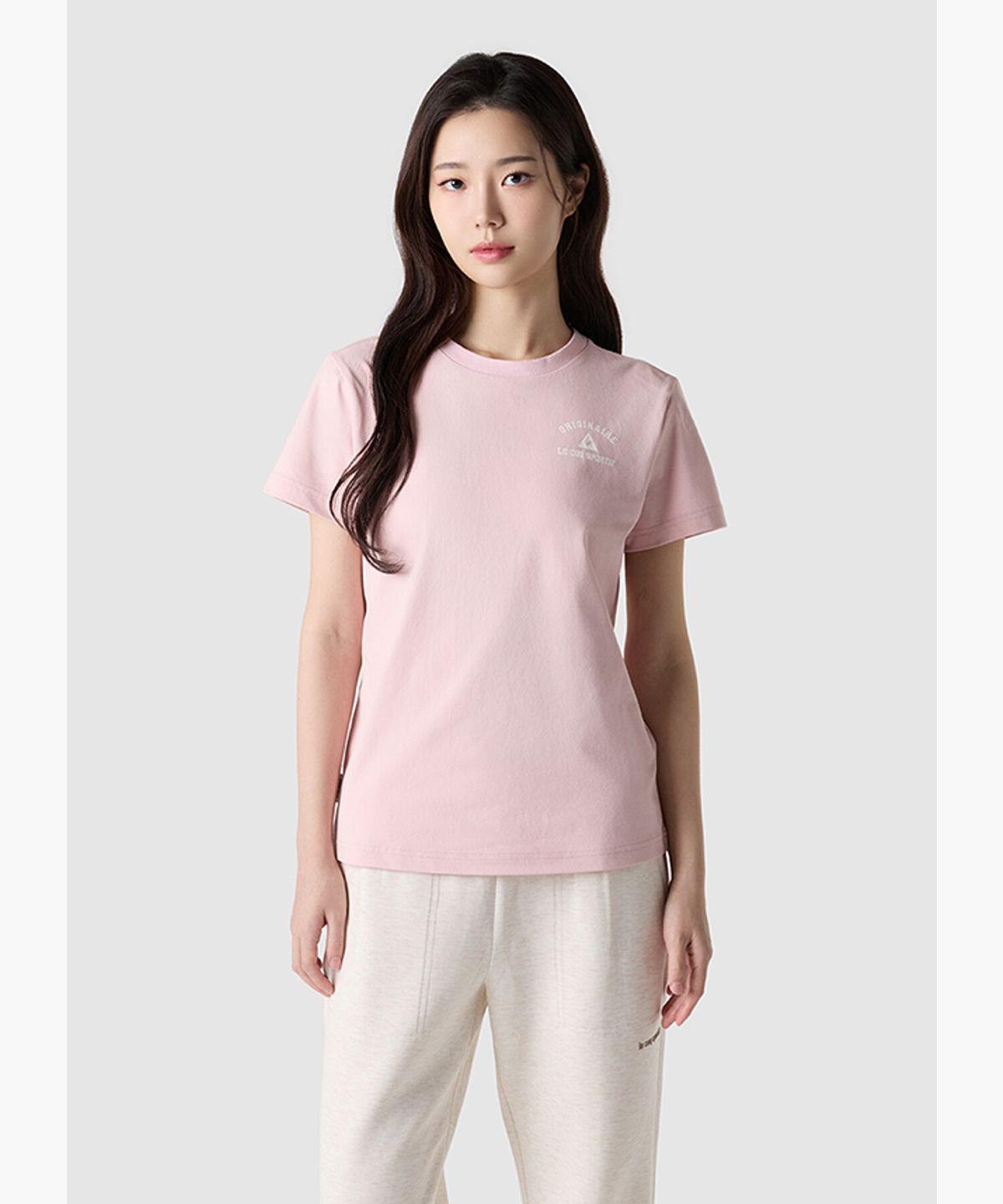 르꼬끄(LECOQ) 유니 에센셜 르프레쉬 스몰그래픽 반팔티 핑크 QR123LRS12