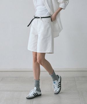 화이트 하프 데님 팬츠_화이트