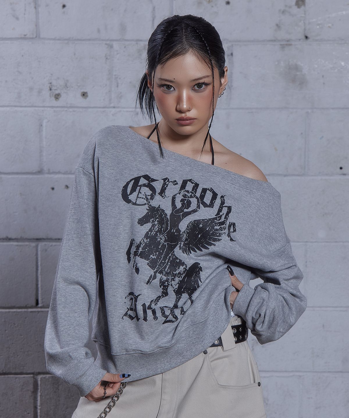 디오스피스(DAUSPICE) (DUC) GA one-shoulder sweatshirt Gray