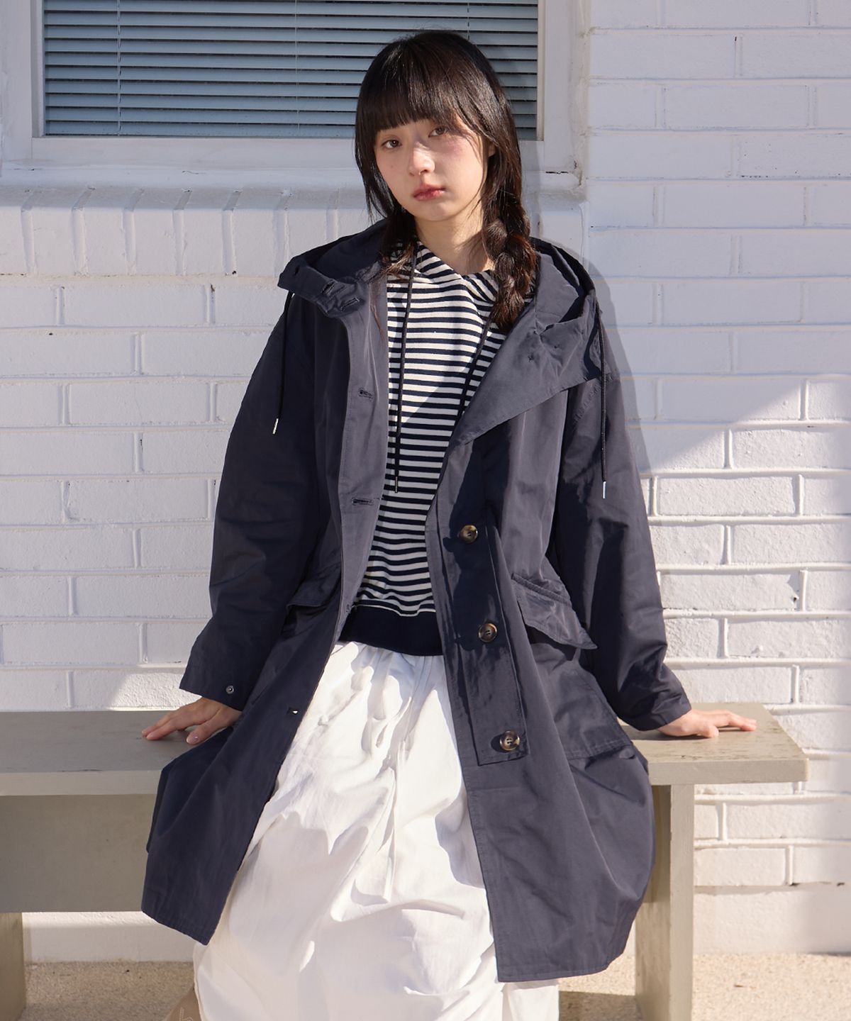 꼬모니노즈(COMONINOZ) W HOOD LONG FIELD JACKET [NAVY]