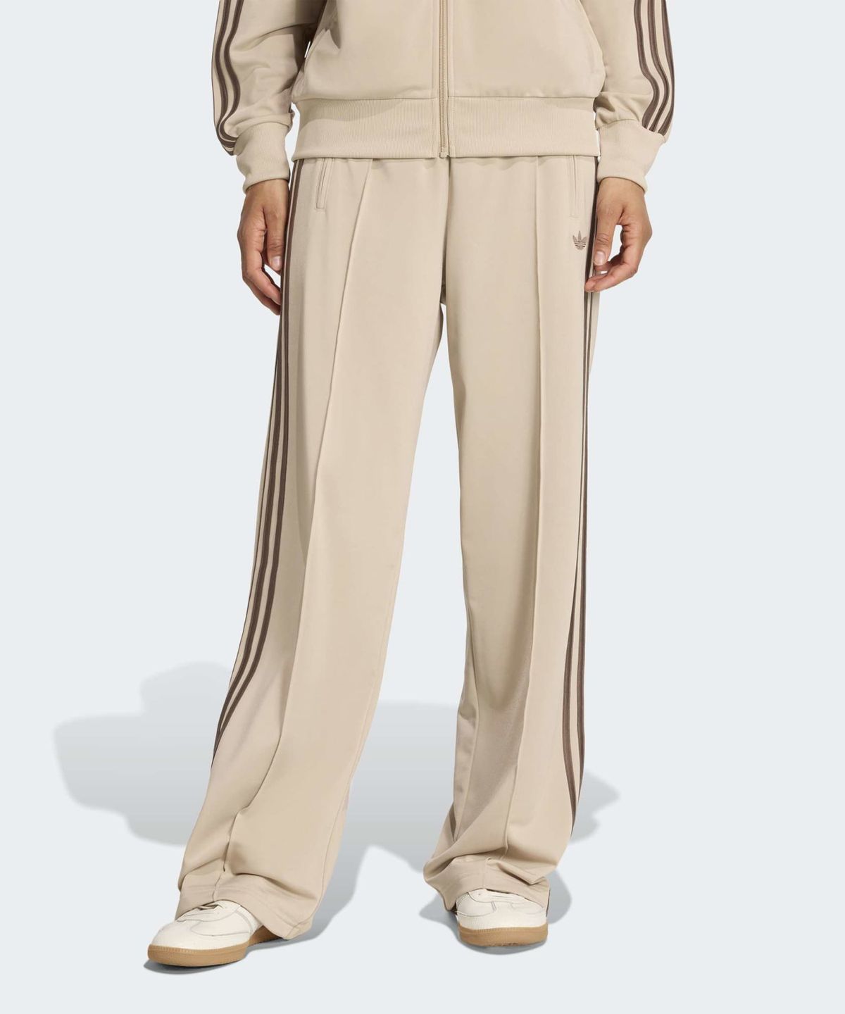 아디다스(ADIDAS) 파이어버드 루즈 트랙 팬츠 - 스톤카키 / KD3660