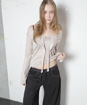 마리나무드 소프트 오프숄더 티셔츠 (2 Colors)