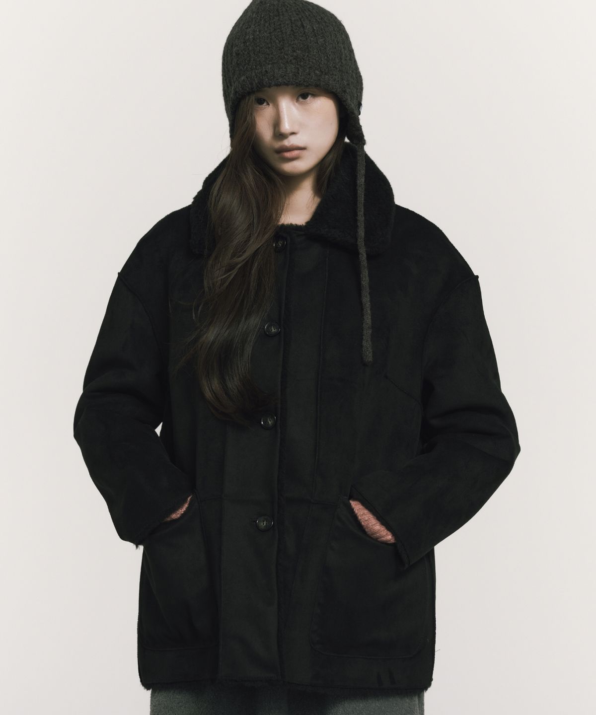 닉앤니콜(NICK&NICOLE) REVERSIBLE SHEARLING  FUR MUSTANG_BLACK