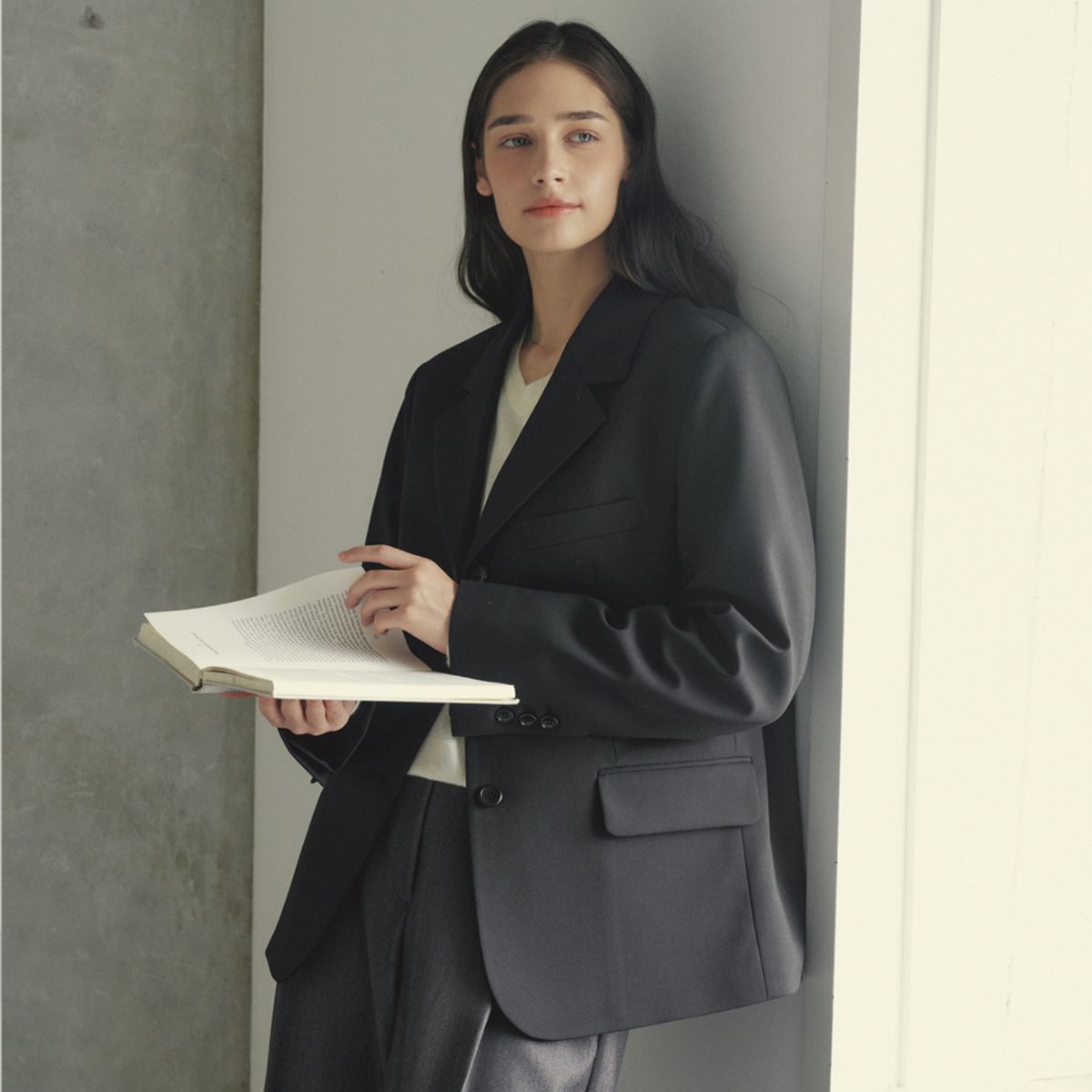 브링마이띵즈(BRINGMYTHINGS) 솔리드 싱글 버튼 자켓_black