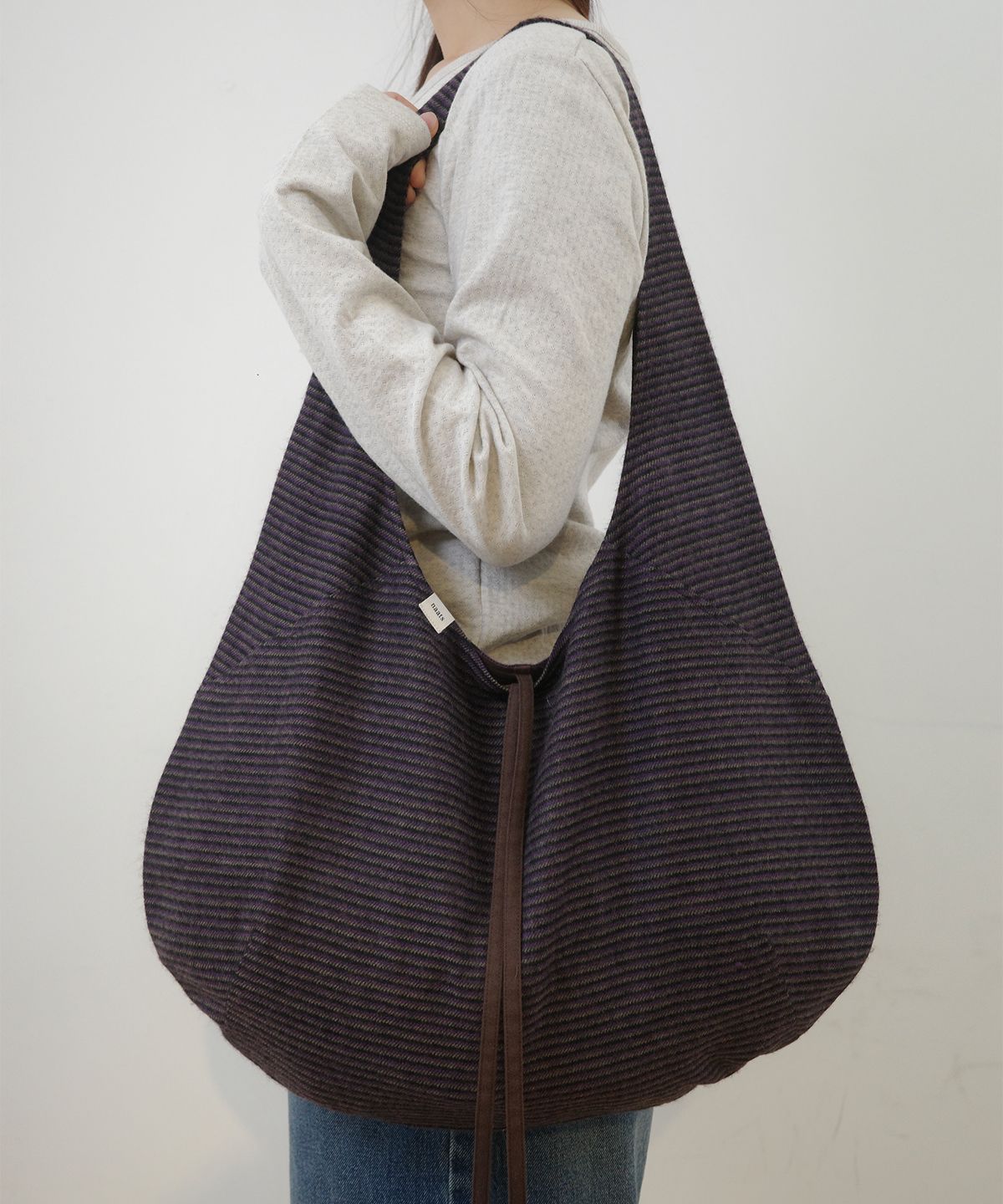 나츠(NAATS) Stripe comfy bag, purple
