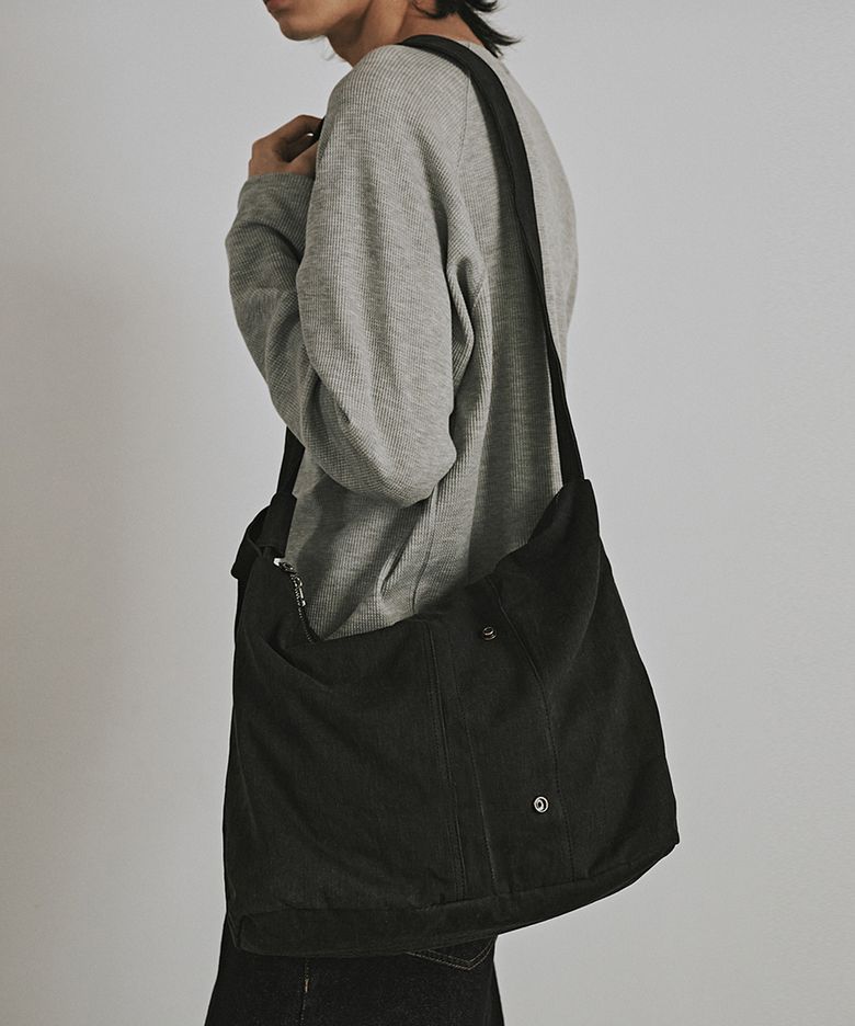 MIL-TYPE KNOT WASHED SHOULDER BAG (BLACK)
