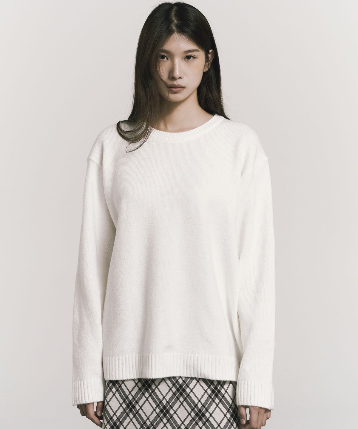 닉앤니콜(NICK&NICOLE) [ESSENTIAL] CLASSICAL SOFT ROUND SWEATER_7 COLOR