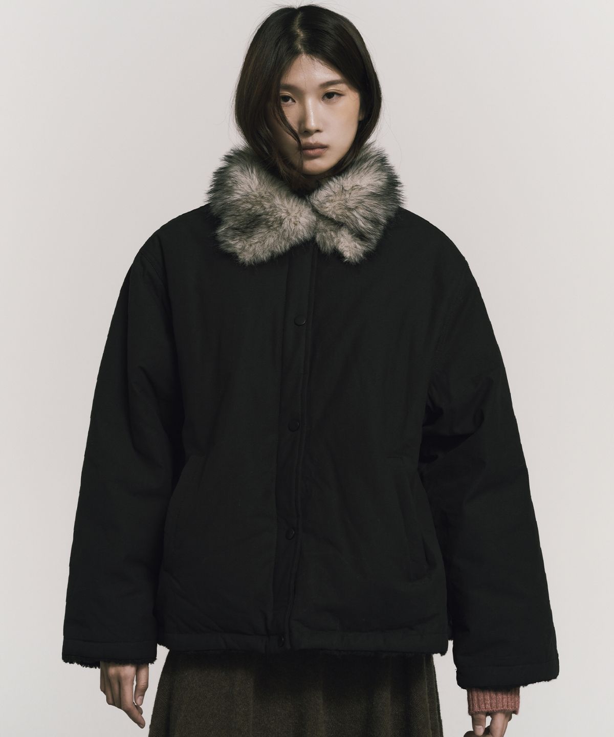 닉앤니콜(NICK&NICOLE) FUR HOOD SHORT JUMPER_BLACK