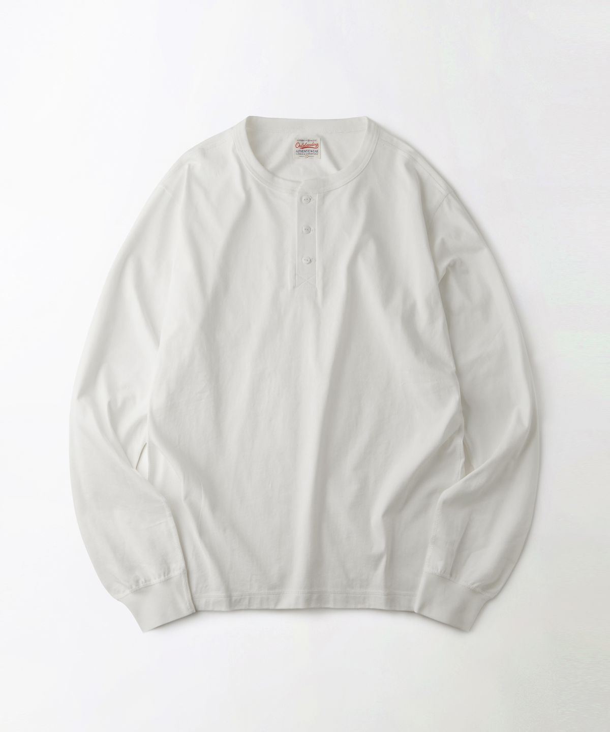 아웃스탠딩(OUTSTANDING) VINTAGE HENLEY NECK LONG SLEEVE TEE_OFF WHITE
