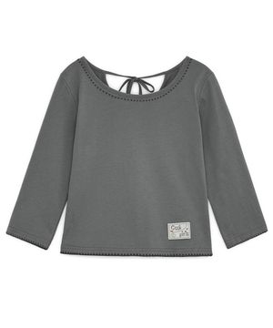 백 리본 카프리 슬리브 티 (차콜)