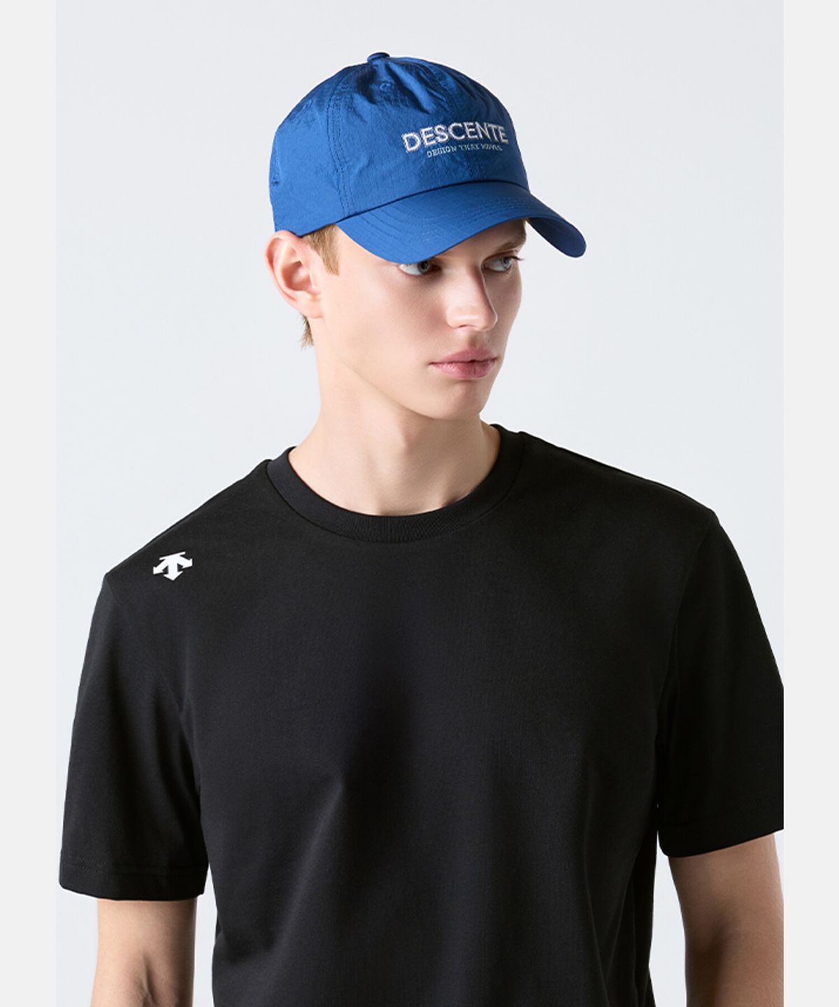 데상트(DESCENTE) 워딩 로고 우븐 볼캡 블루 SR123UCP1B
