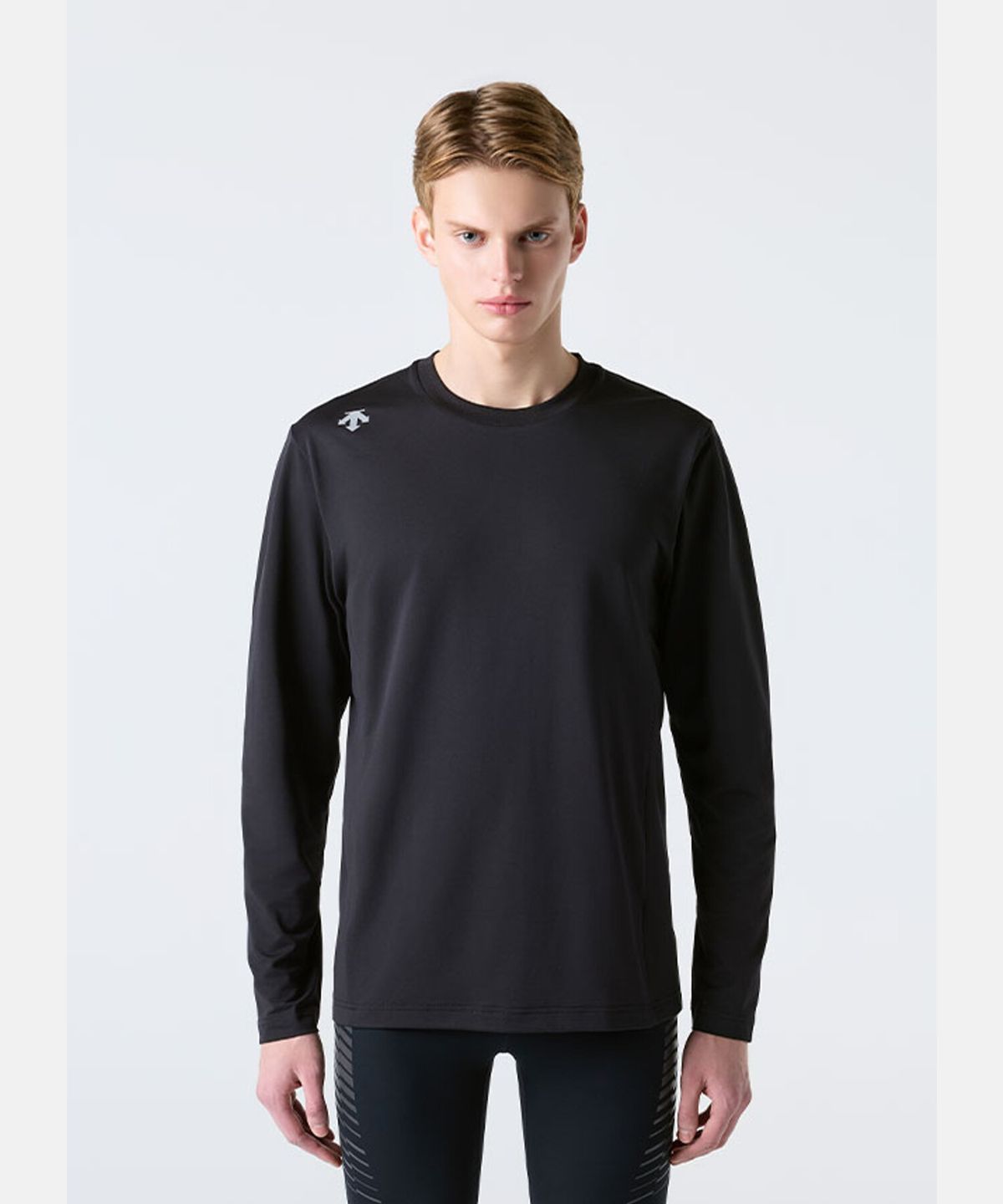 데상트(DESCENTE) 러닝 속건 긴팔 티셔츠 블랙 SR123RTL21