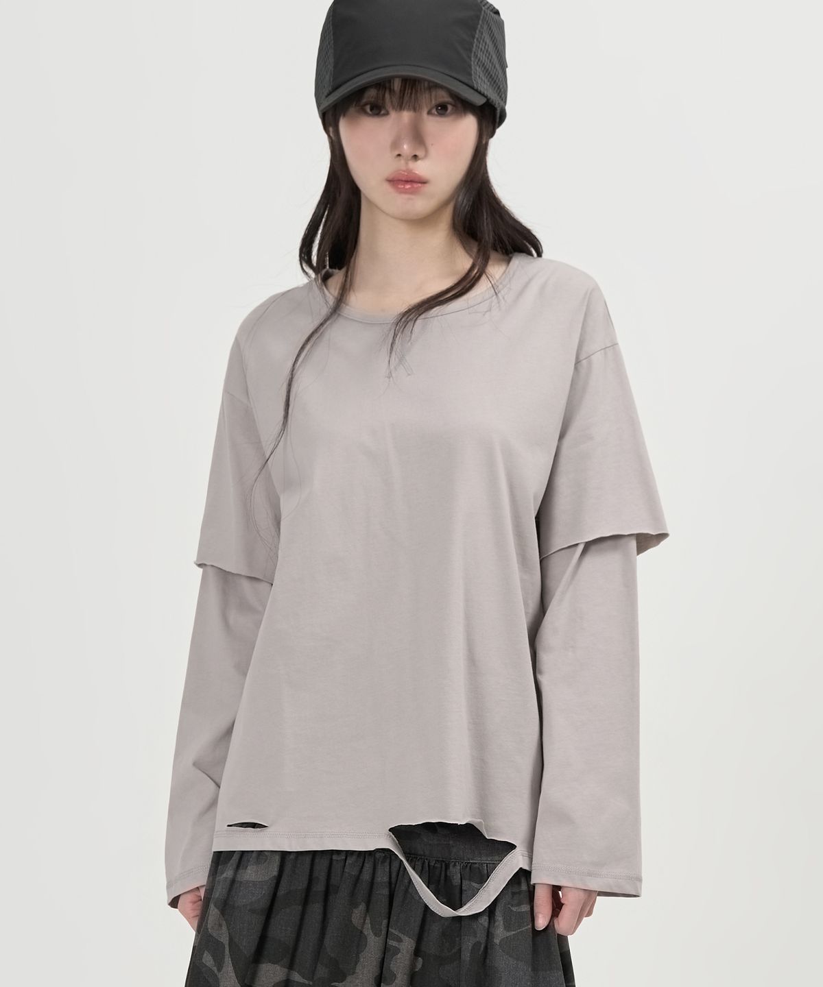 토피 우먼(TOFFEE WOMEN) W 대미지 레이어드 롱슬리브 (GREY)