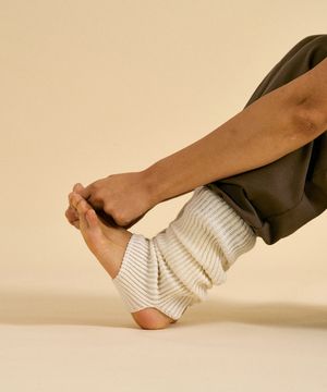 Dhyani leg warmer (Coconut cream)