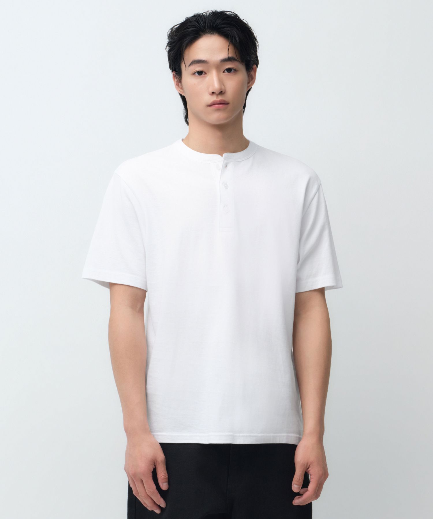 8GSHOOT ヘンリーネックシャツ　ホワイト　サイズM未使用 MUSINSA公式 | MUSINSA STANDARD ヘンリーネックTシャツ[ホワイト]