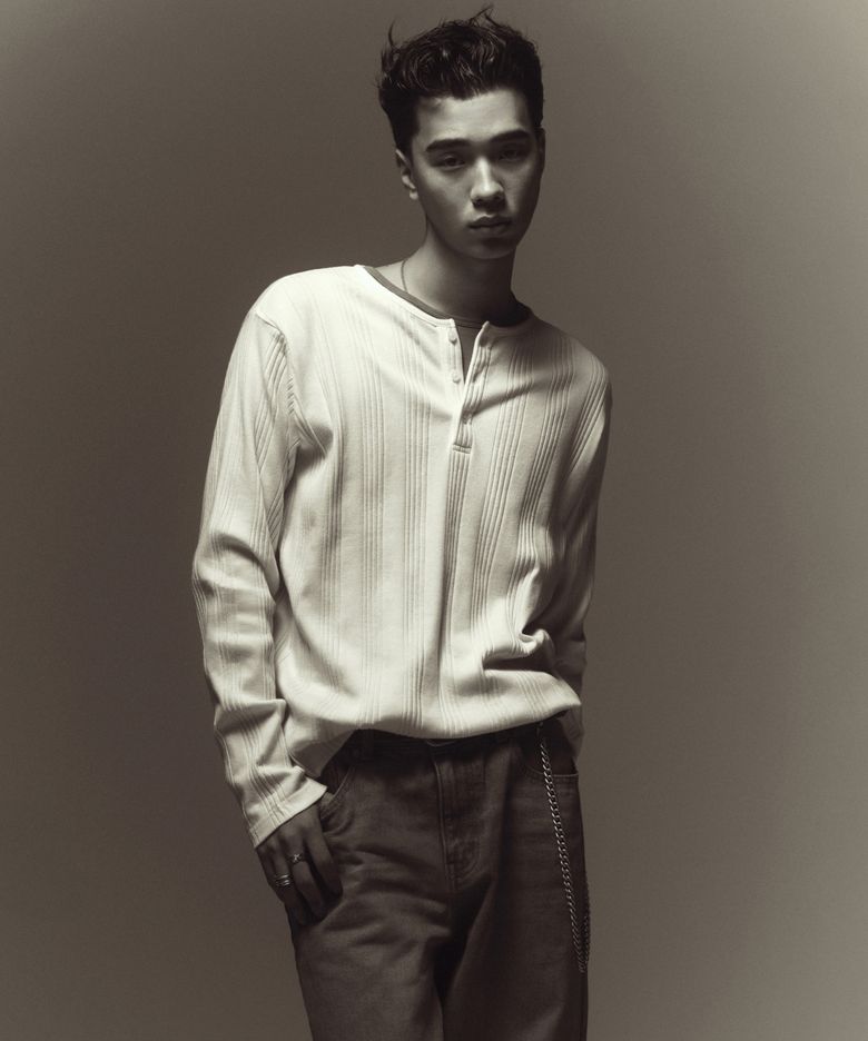 멀티 리브드 헨리 넥 긴소매 티셔츠 [아이보리]