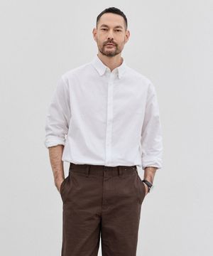 CODIGALLERY 피치가공 소프트 옥스포드 셔츠_화이트 (클래식핏)_CDSWZ08NSW