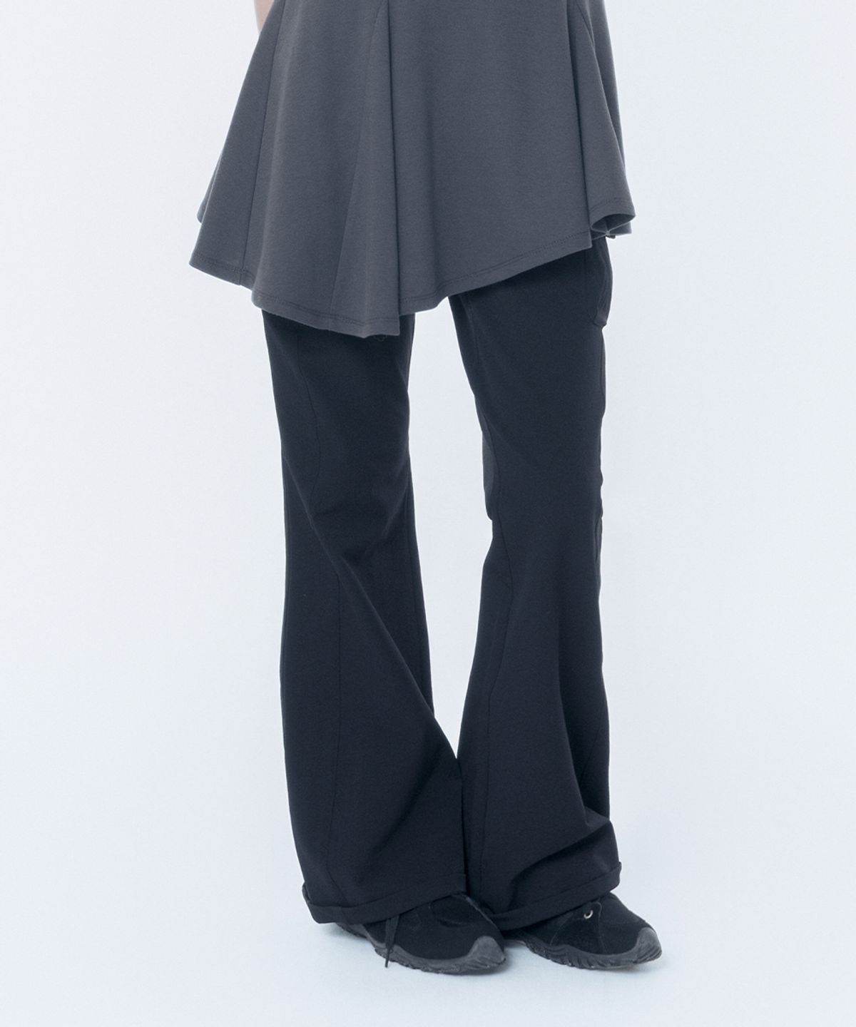 미세키서울(MISEKI SEOUL) Ribbed side pocket pants BLACK