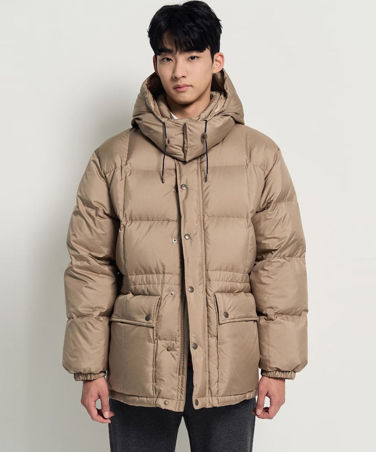 빈폴 멘(BEANPOLE MEN) 카라코람 구스다운 파카  베이지