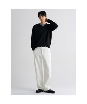 배색 디테일 니트 풀오버  블랙