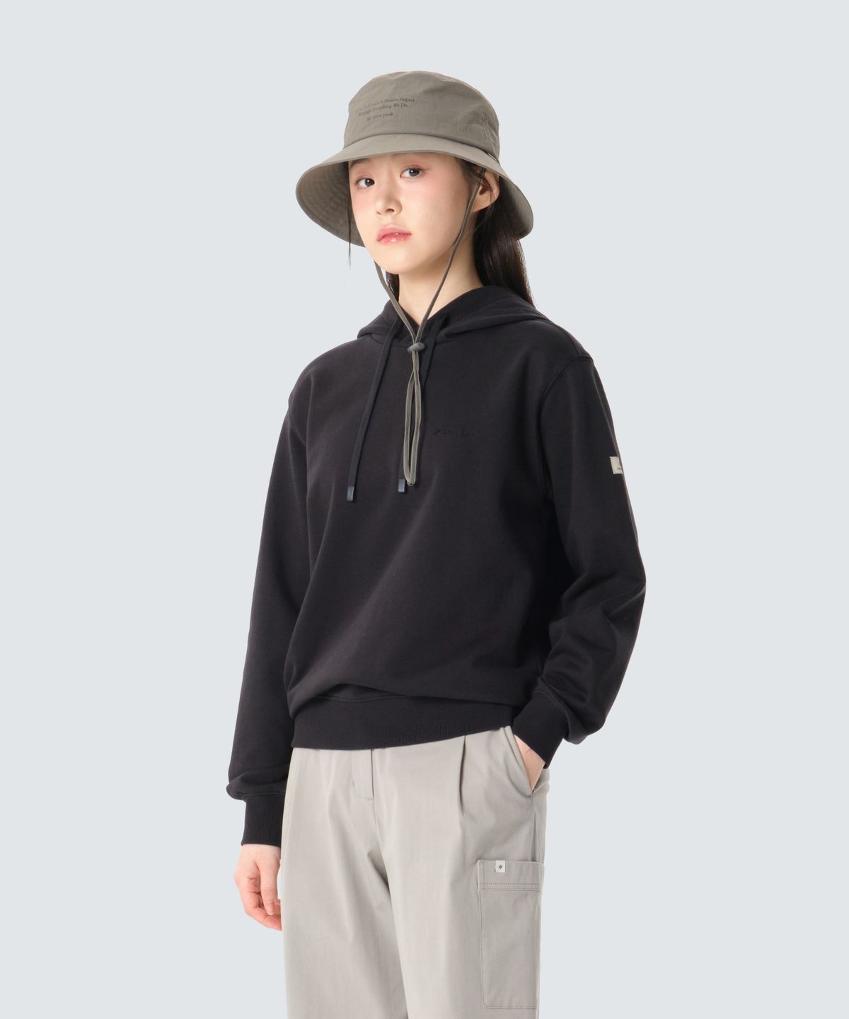 스노우피크 어패럴(SNOWPEAK APPAREL) 여성 후드 티셔츠 (S26SWFHD51) Dark Charcoal