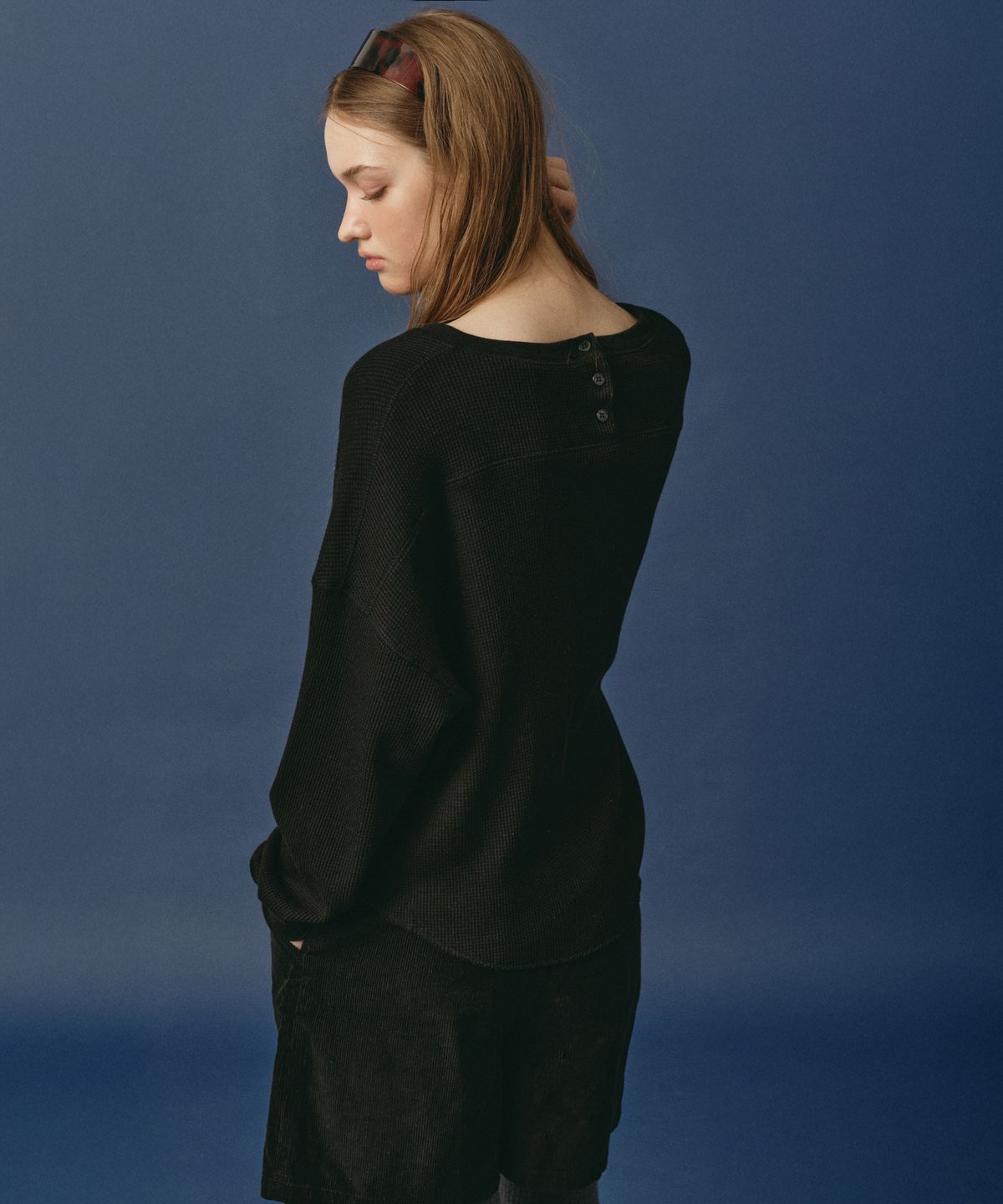 로시로우(LOSSYROW) Two-Way Waffle Long Sleeve Black