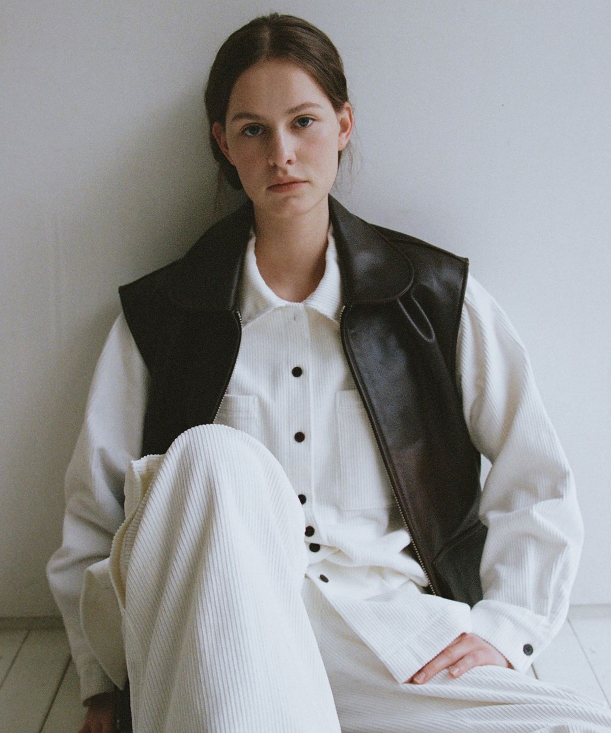 에핑글러(EPINGLER) LEATHER VEST - BROWN