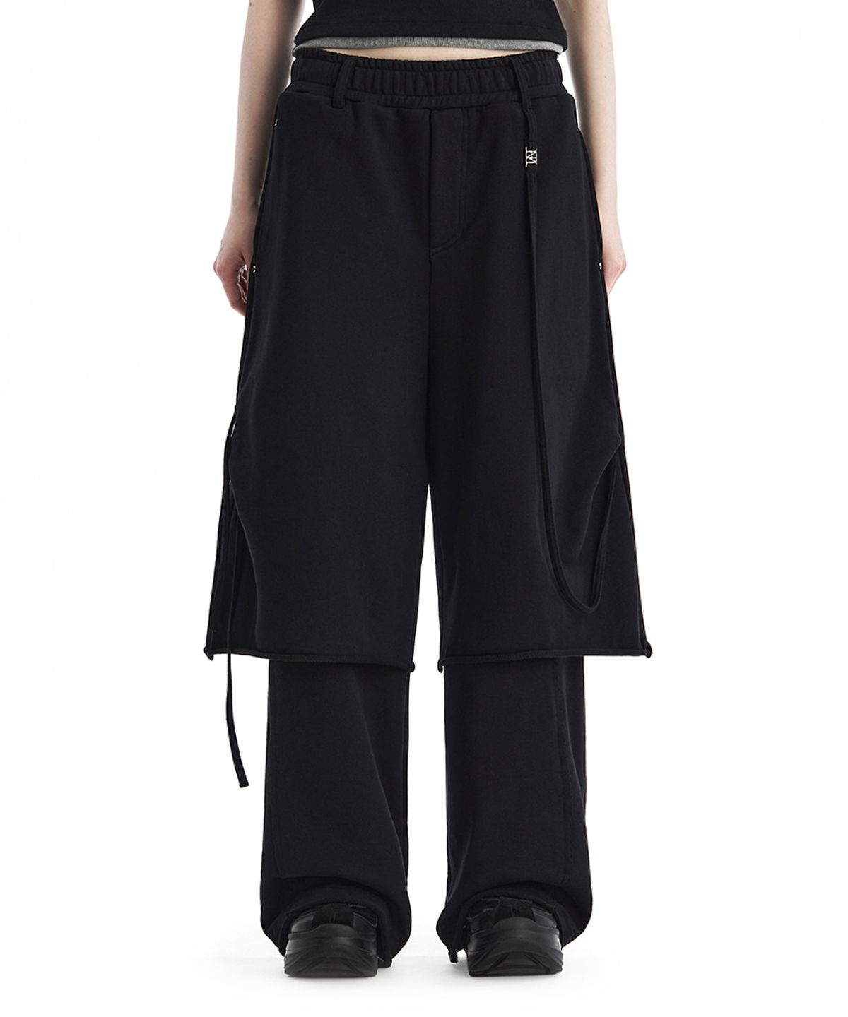 트리밍버드(TREEMINGBIRD) TMB Layered Strap Sweat Pants [ Black ]