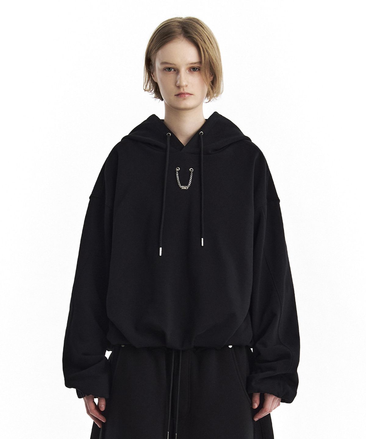 트리밍버드(TREEMINGBIRD) TMB Chain Volume Sweat Hoodie [ Black ]