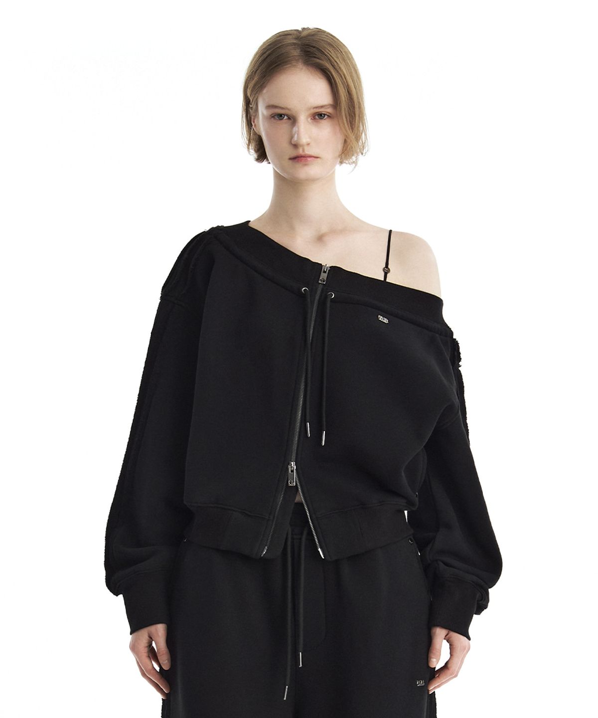 트리밍버드(TREEMINGBIRD) TMB Off-Shoulder Sweat Set-Up Zip-Up [ Black ]