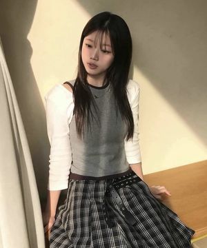 [하경PICK] Slim Fit Layered Sleeveless (Gray/P)