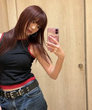 Slim Fit Layered Sleeveless (Black/R)